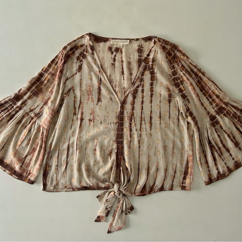 Love Stitch Beige Brown Tie-Dye Boho Blouse Flare Sleeve Tie Front Size M